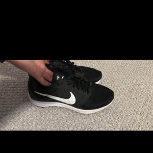 Nike Women’s Size 8